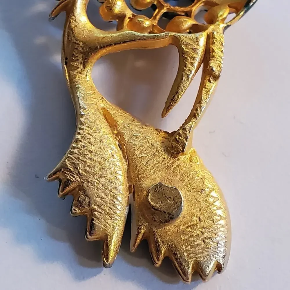 Vintage Gold tone metal and painted green and blue fancy fish brooch 2" - Picture 4 of 4